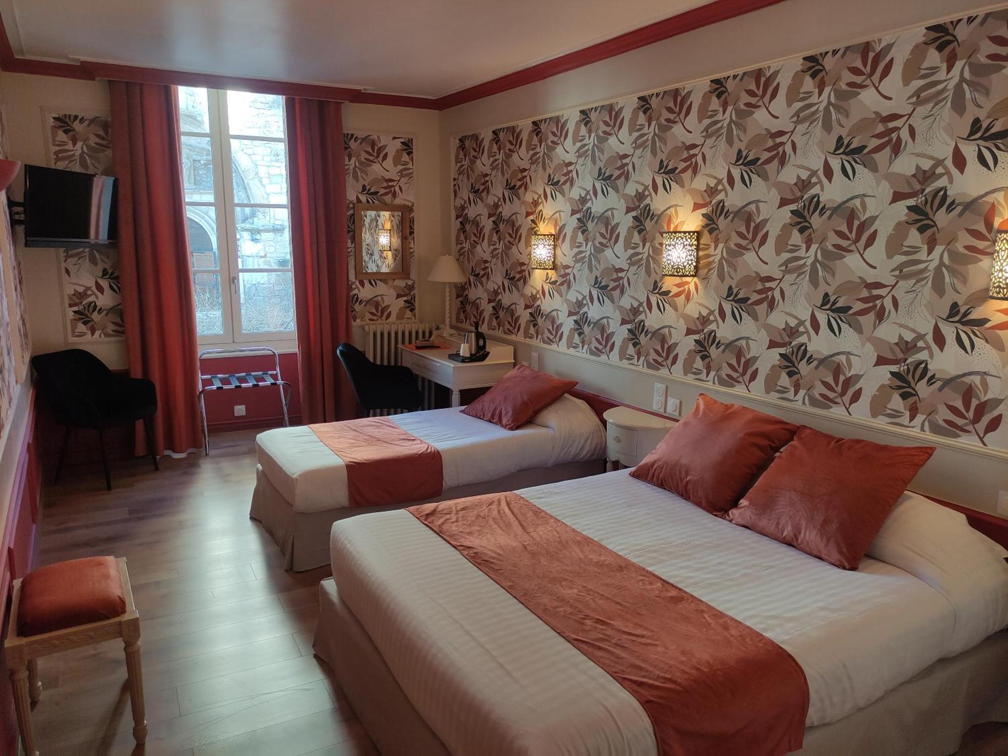 Le Pavillon Saint-Martin Hotel Souillac Exterior foto